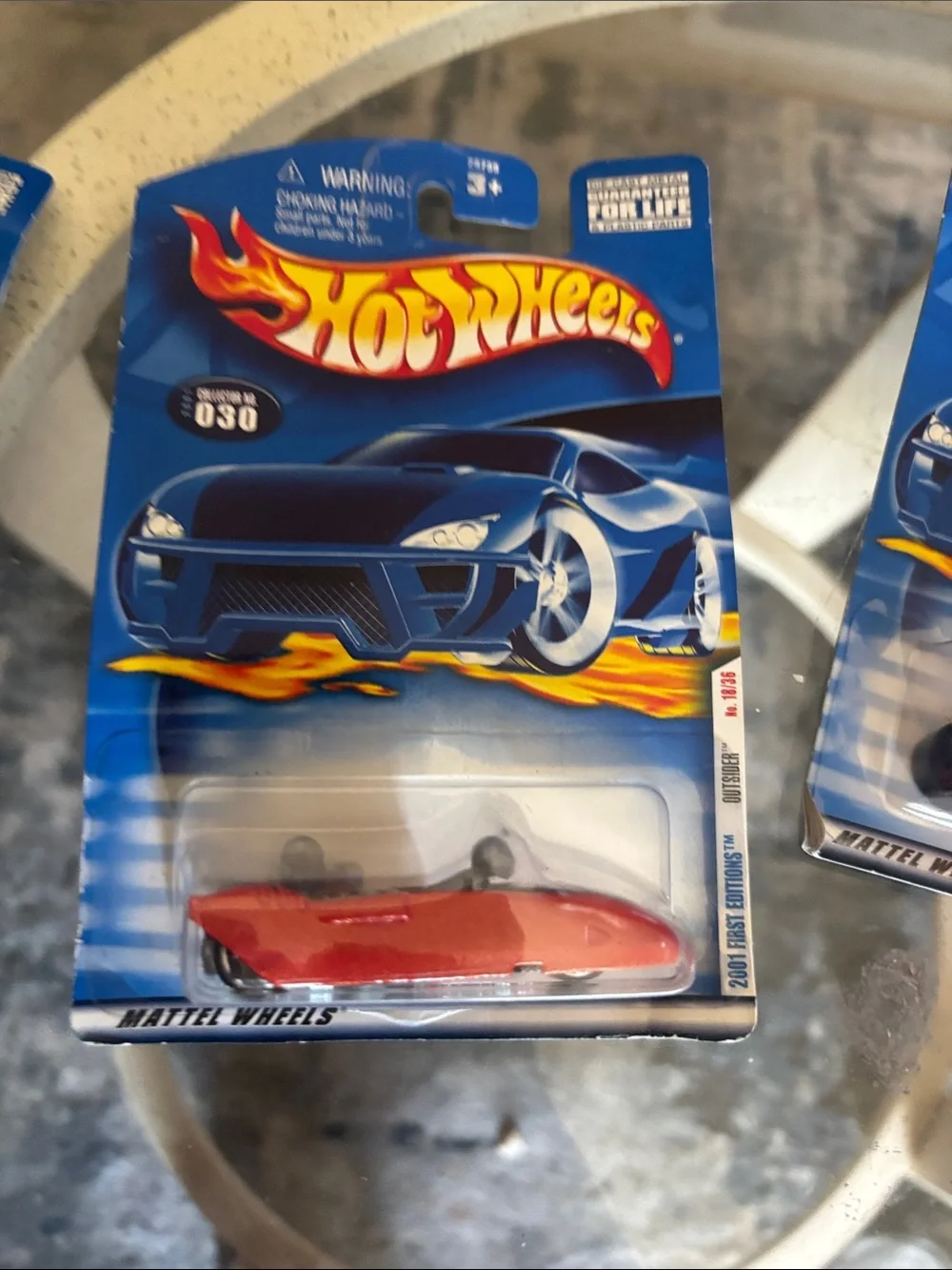 8 Hot Wheels Cars ( No 45,45,45,42,29,22,36,32) year 2000